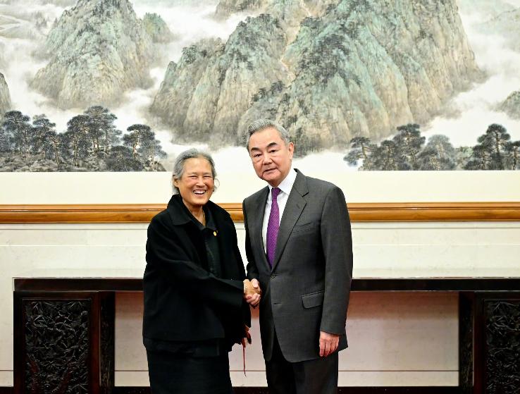 中国和泰国谈妥了！

可以说，这一次泰国公主诗琳通奔赴中国出访，取得了成功。
