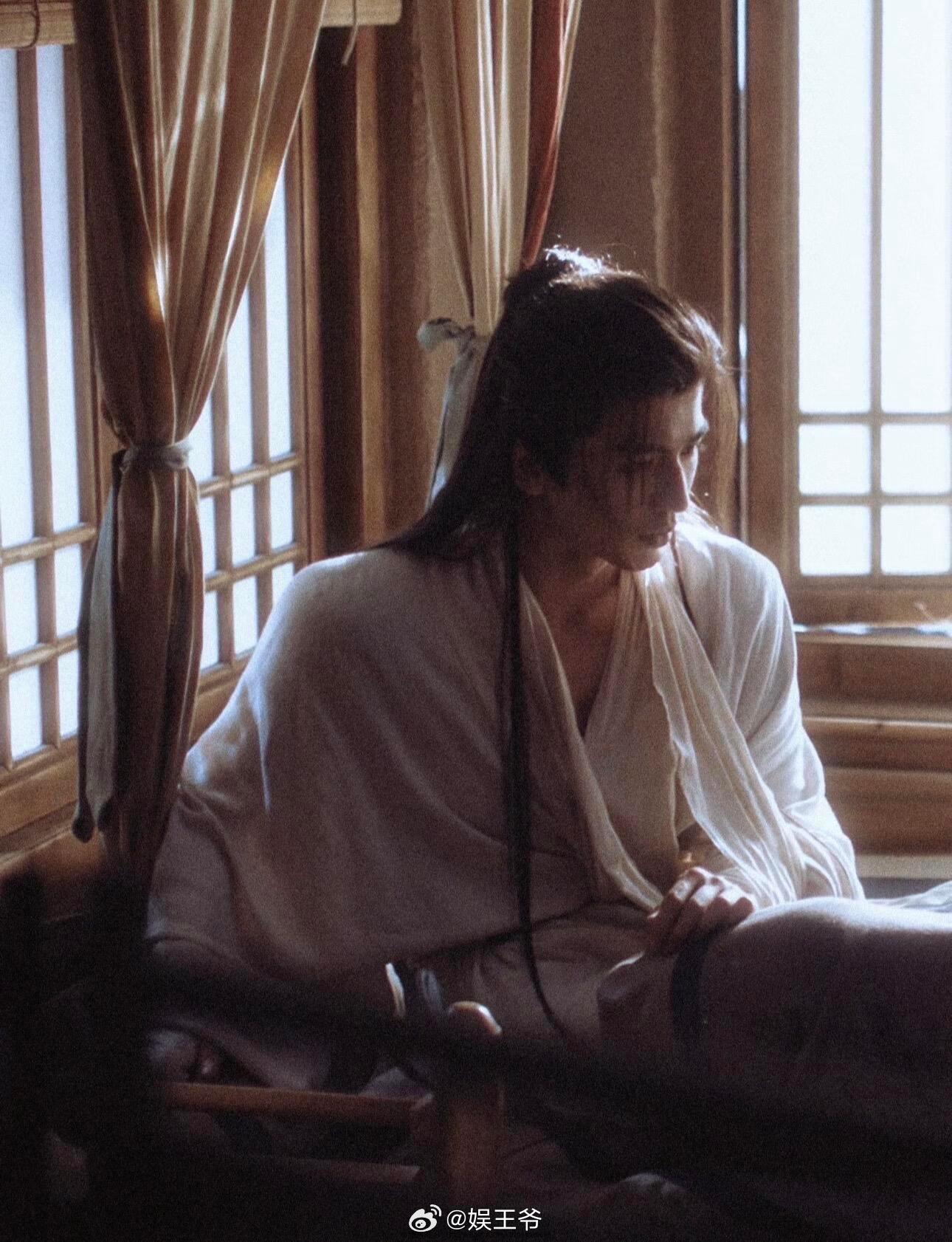 张凌赫遇到了最懂他的导演牛牛真的神颜啊！！！牛牛遇到了最懂他的导演 