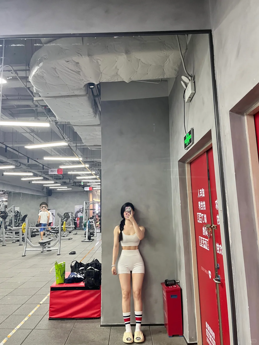 健身房里的几种人