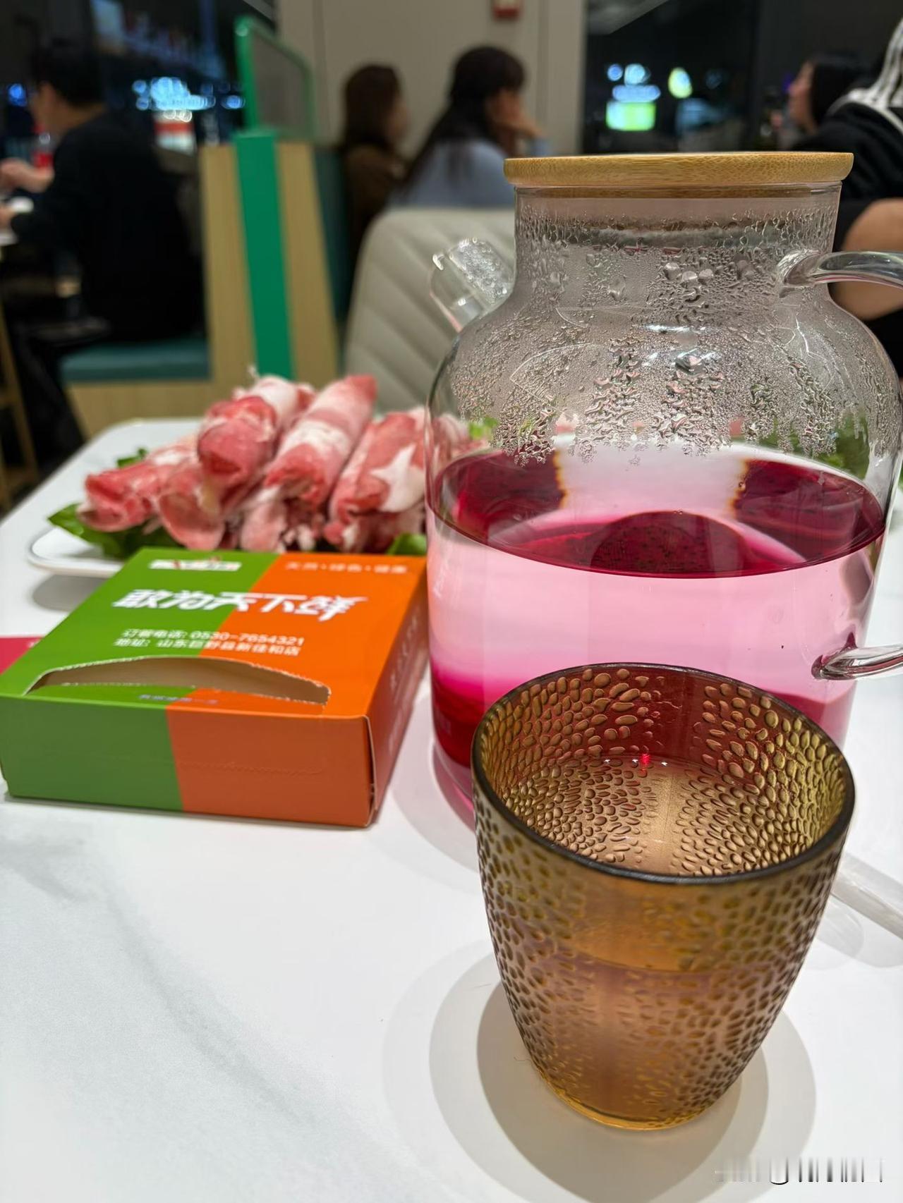 下定决心回归头条，继续写我的小短文，昨天写了两篇微头条，一篇文章，

可能是刚回