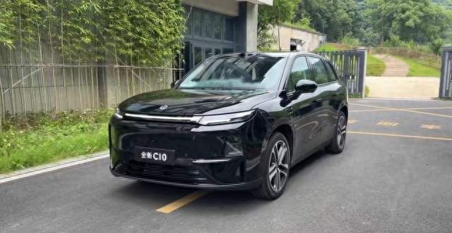 换车实测｜为什么家用SUV优先看零跑C系列？我最终锁定27款C10