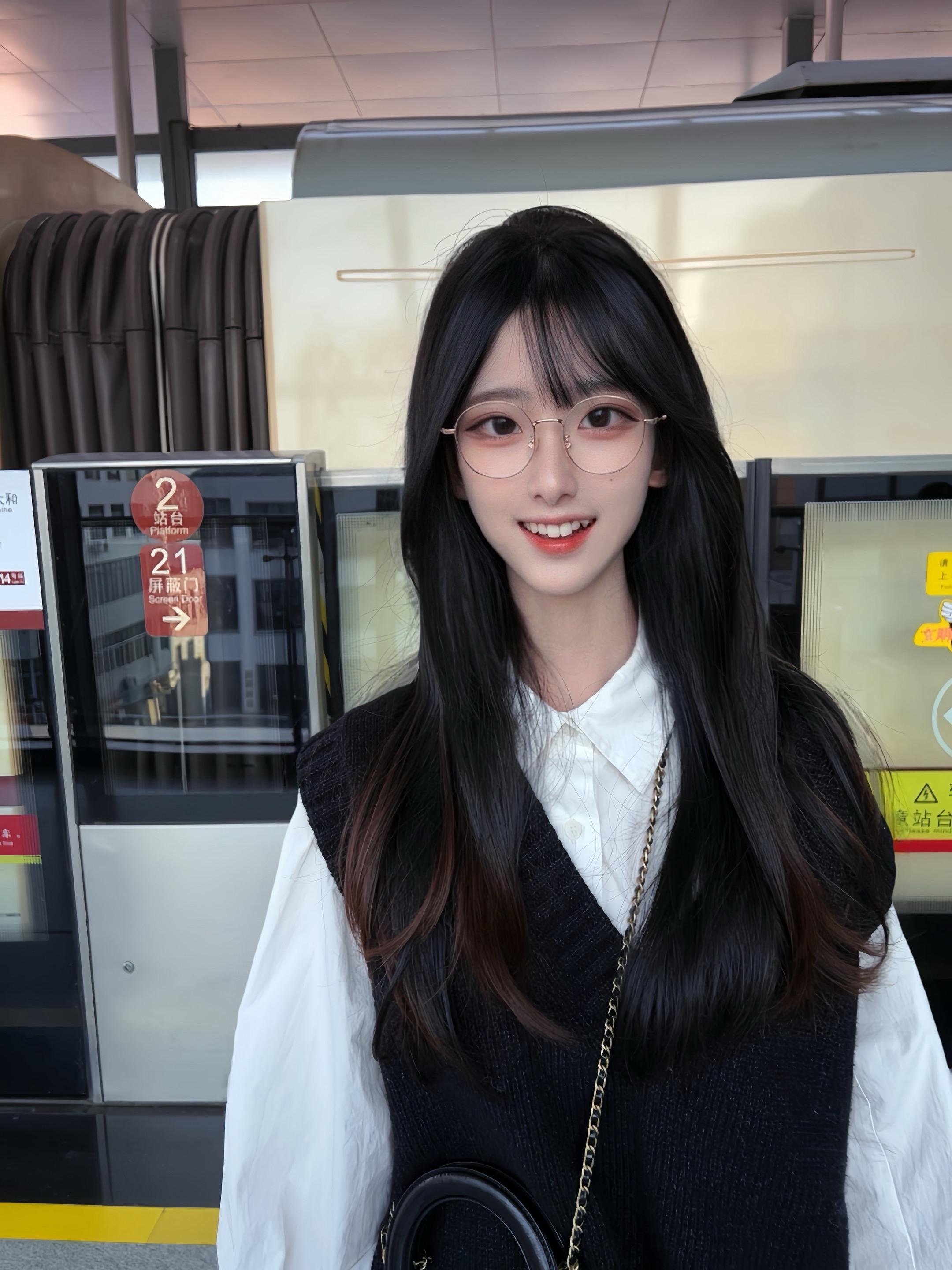 你并非木讷的树 而是不朽的凛冬。