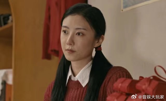 #梦中的那片海[超话]##曹斐然再提贺红玲# 曹斐然是真的很适合这样子的一个奖项