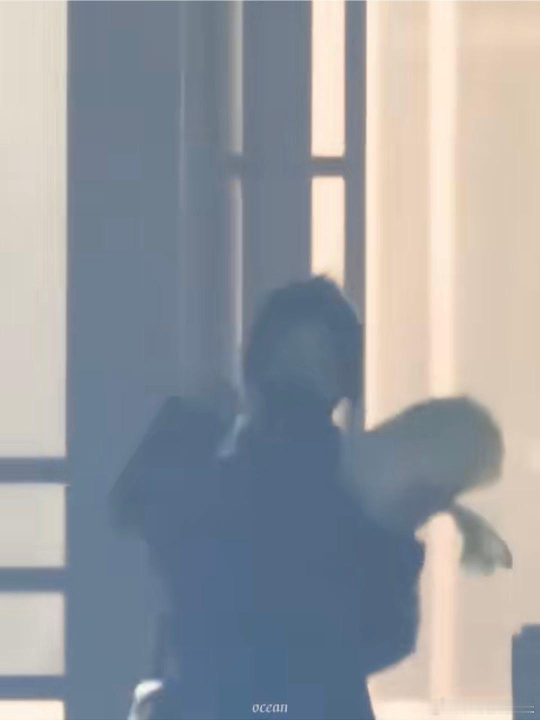 #杨紫把送黄瀛子的菜炒了# 当时在现场送给黄瀛子这颗大白菜就是为了能够符合黄瀛子