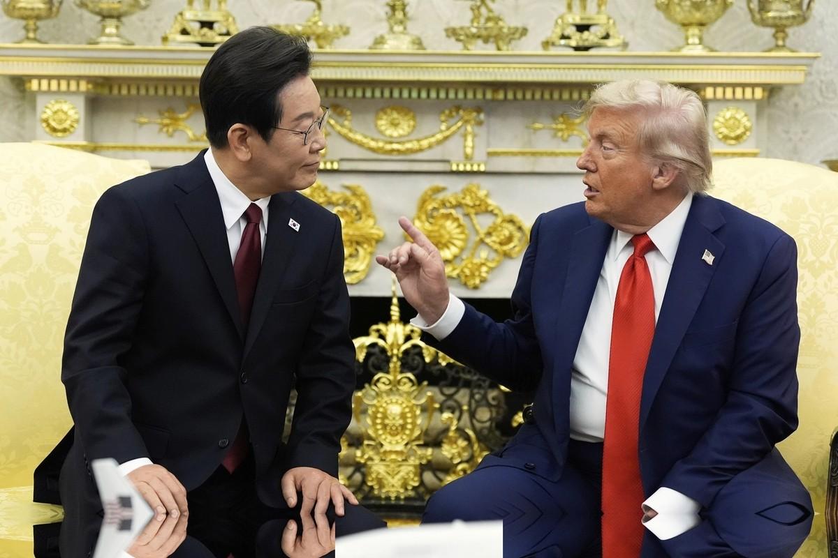 细思极恐了！美国这套玩法，正在重塑整个世界。特朗普或许也意识到了，这样下去，未来