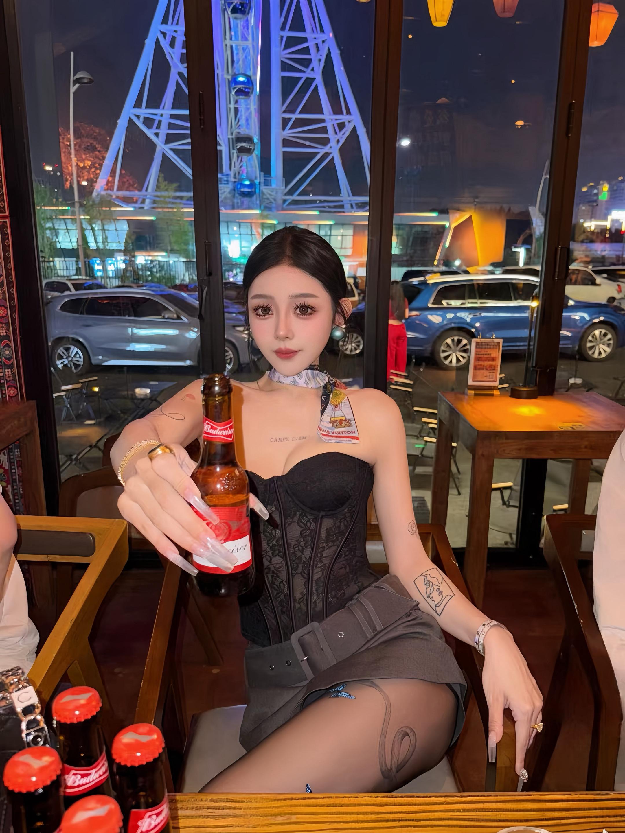 不需要驾驭我 我喜欢的我会低头