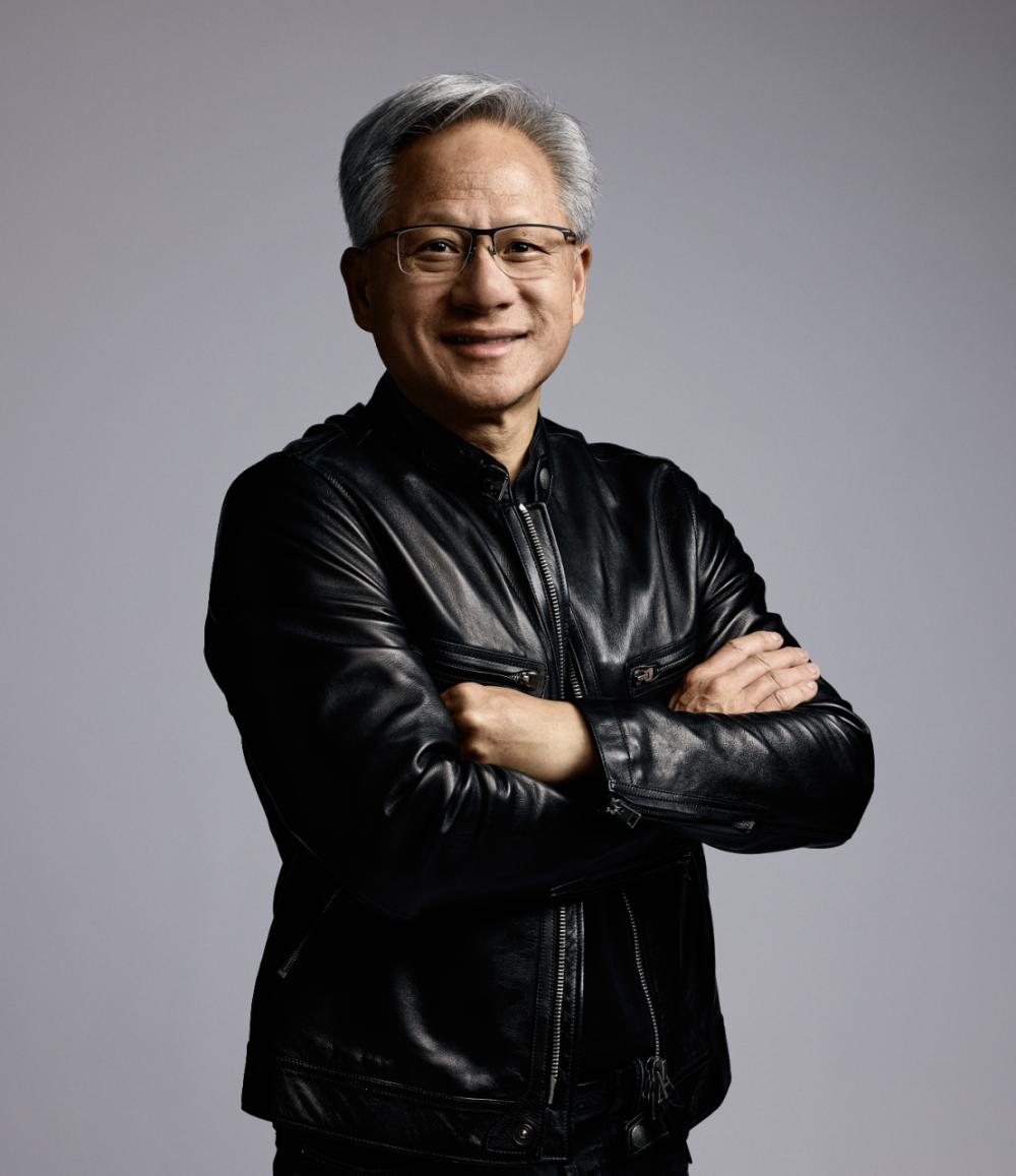 黄仁勋一张嘴，美国芯片股直接原地起飞。
英伟达CEO黄仁勋放了一句狠话：明年，英