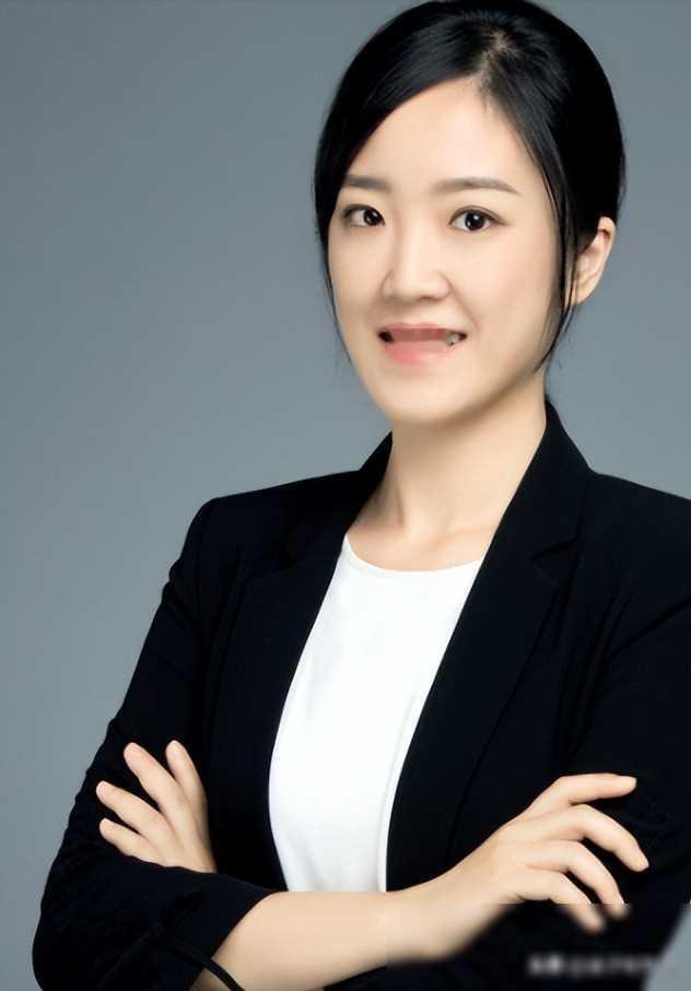 中国芯片奇才黄芊芊，17岁上北大，30岁斩获世界级大奖，全球仅3人，成为奖项最年