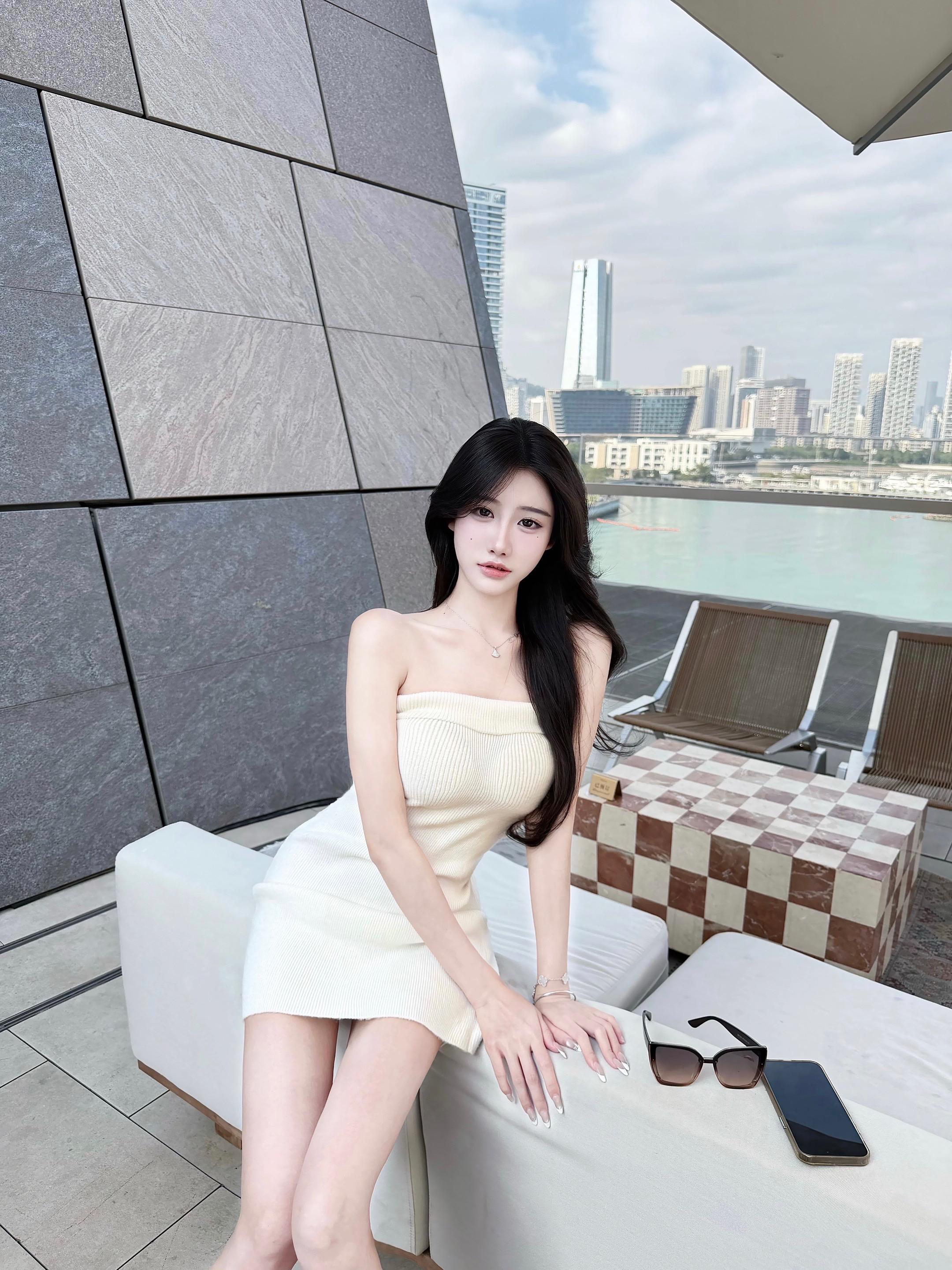 ՞⸝⸝. .⸝⸝՞˳ഒ拍了拍自己