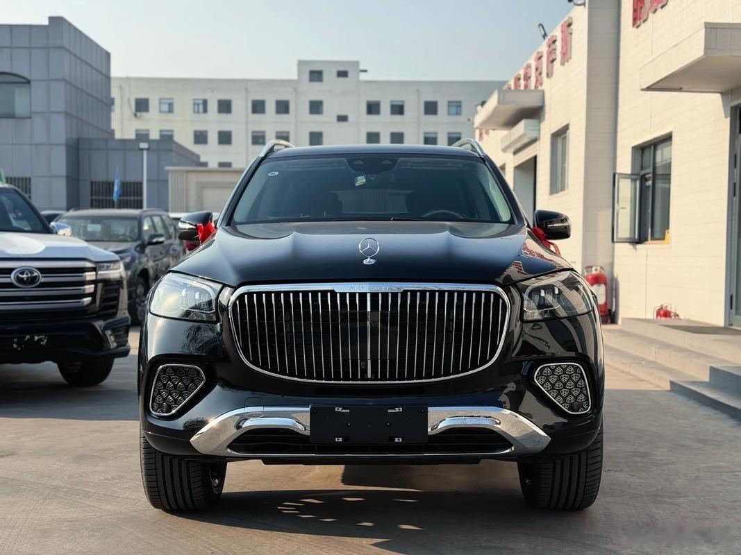 奥迪全新全尺寸旗舰SUV Q9正式亮相，车身尺寸5310*2210*1810mm