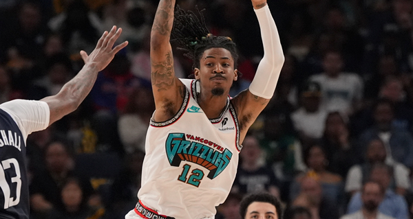 灰熊预计将加速推进贾・莫兰特的交易进程，并准备降低此前的要价。灰熊已被迫接受现实