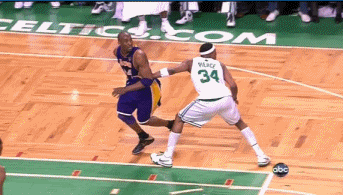 那一年科比很铁，也很难，但最终复仇成功！