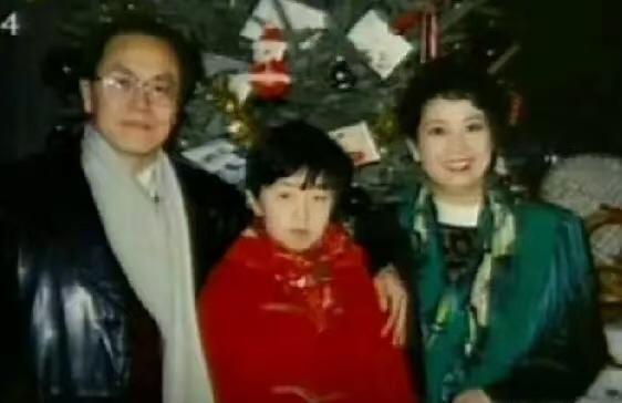 李维康去世！

李维康、耿其昌是国内家喻户晓的京剧界夫妻艺术家，二人1975年结