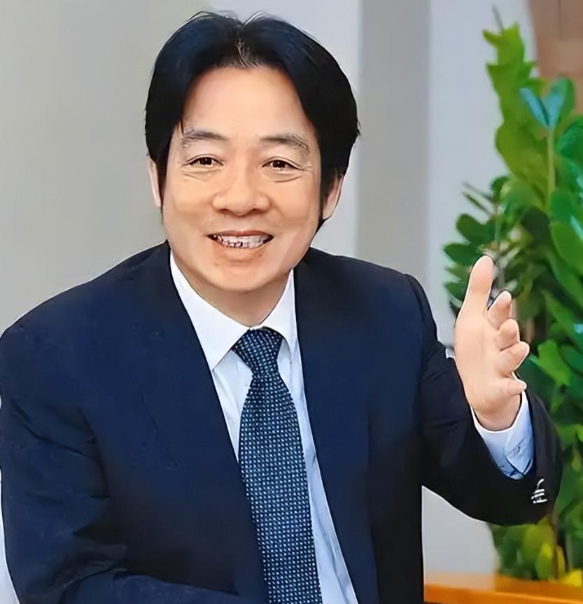 台独分子赖清德发布声明，

3月14日，赖清德出席“台湾领导人直选30周年与民主