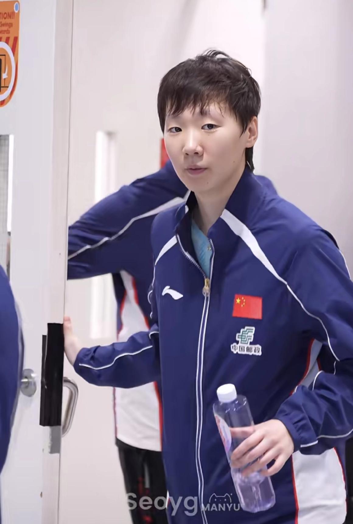 WTT新加坡大满贯，王曼昱女单半决赛战胜德国特殊打法选手温特后如释重负！
接受完