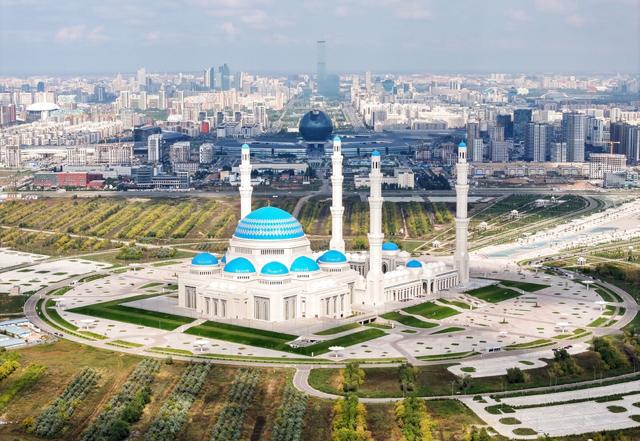 哈萨克斯坦宪法公投确立“第二共和国” 中亚权力格局迎来制度性变革

中亚地区关键