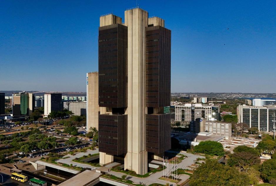 意外维稳！巴西通胀回落央行却摁住15%高利率，卢拉提振经济遇阻
 
12月10日