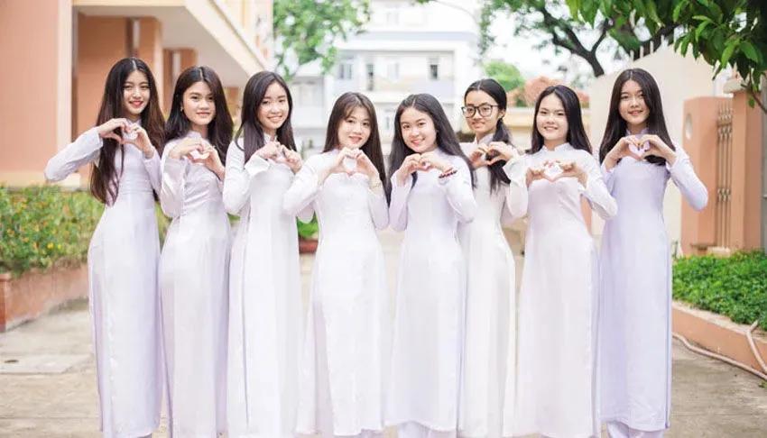 #女性一定要结婚吗#女性不一定要结婚，但结了婚的女性才完美。对此，您怎么看？