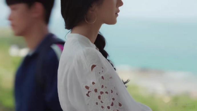 现在我所理解的纵横人生，是与人为善，又自由自在，说由衷之言，吃有滋有味的饭，结识