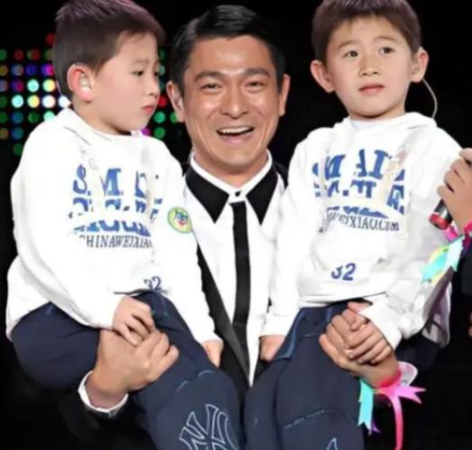 2011年，朱丽倩和刘德华备孕三年仍没有任何动静，无奈之下只能选择去做试管婴儿，