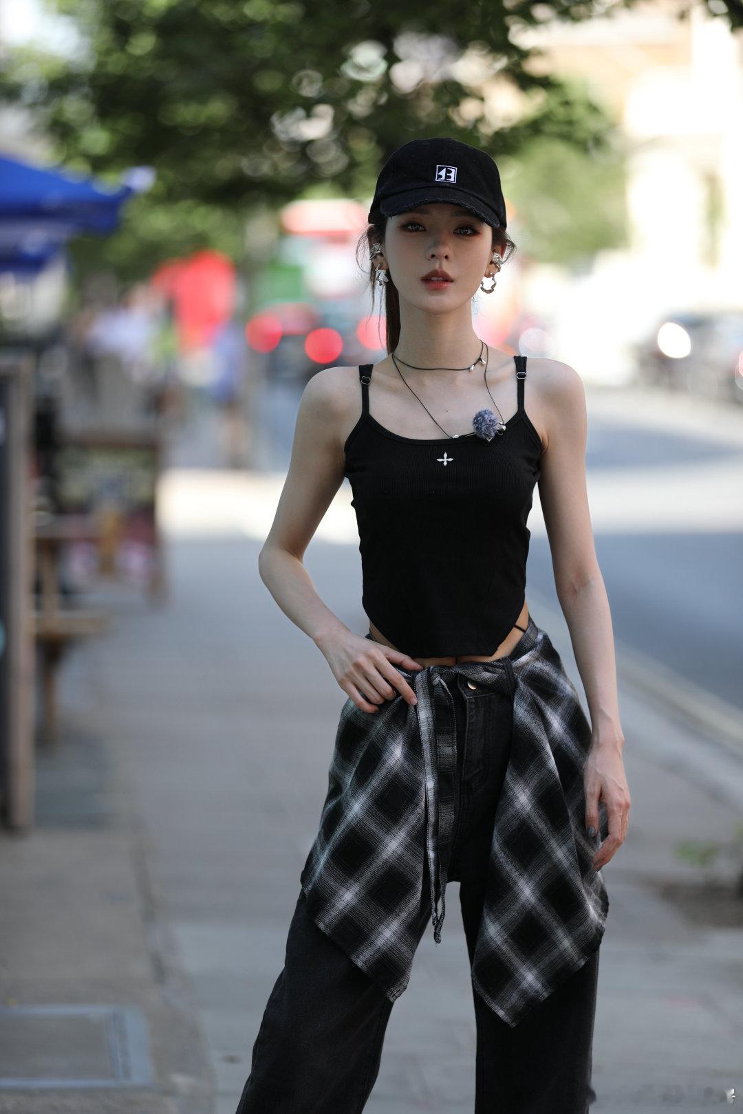 张予曦 ·  伦敦合伙人  今日看 “张店长”继续搞事业ing🧱 （