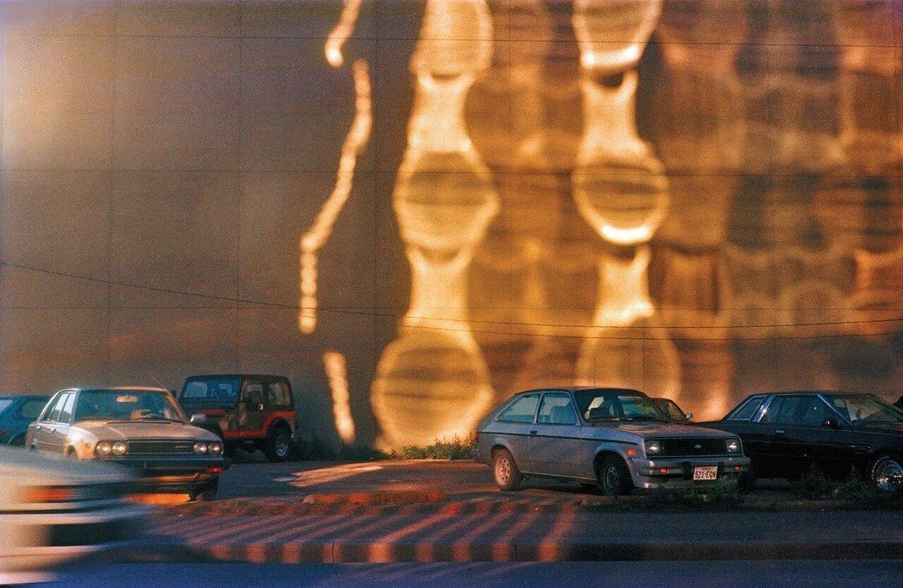 彩色摄影的安塞尔・亚当斯
摄影大师：William Eggleston
