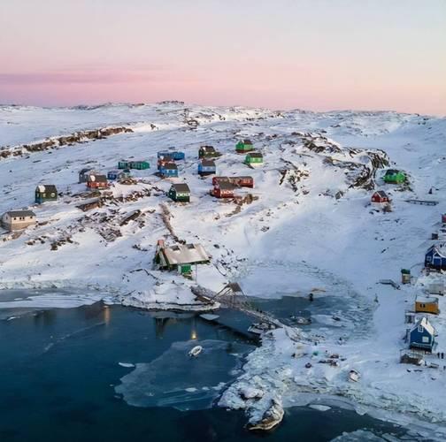 答案或许比你想象的要复杂得多。首先，我们要清楚一点：格陵兰岛并不是一块可以随意“