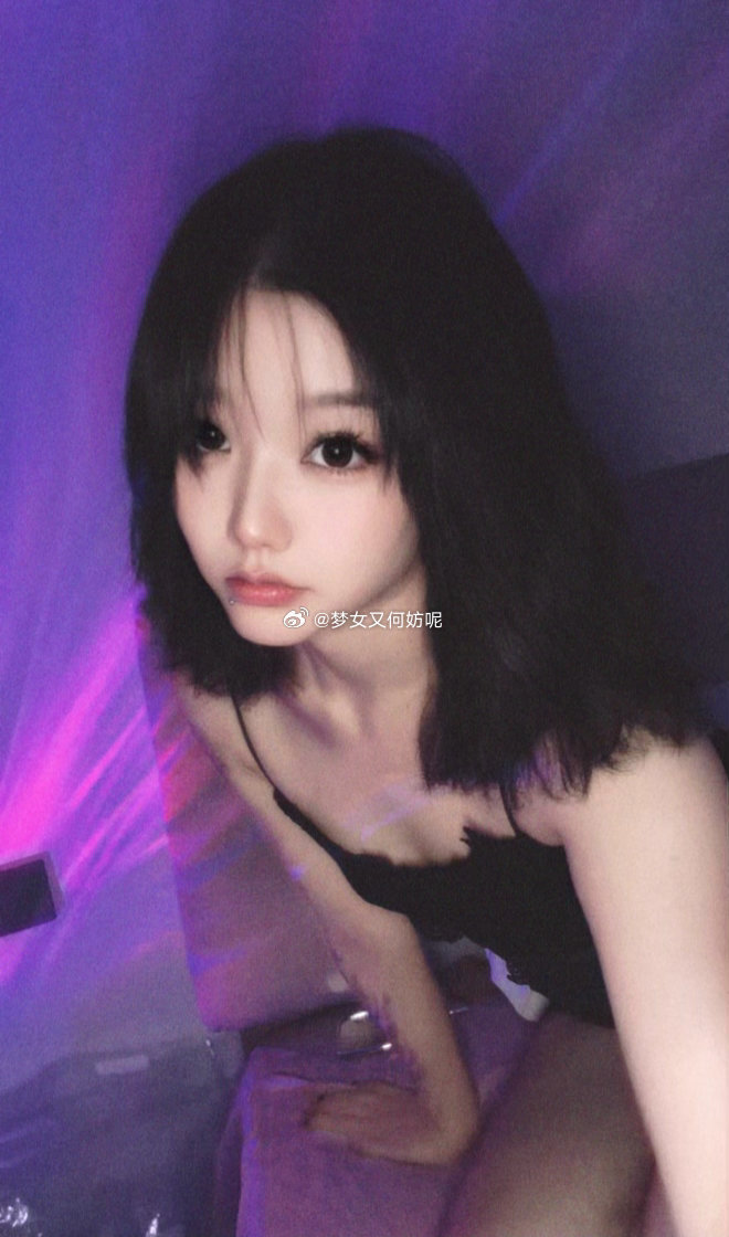晚安(｡ ˇ‸ˇ ｡) 