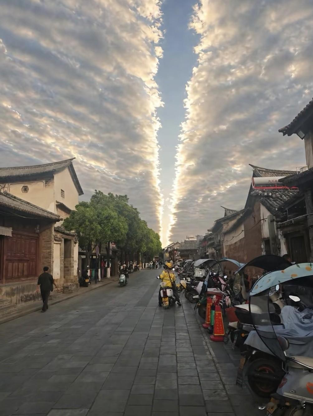 可以分享一张你拍的天空美照吗