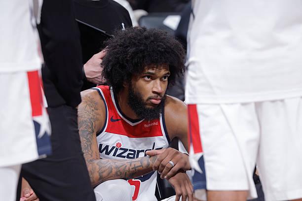 看到湖人球迷说他们应该想办法搞来巴格利，听着都有些不可理解。巴格利这么多年在哪个