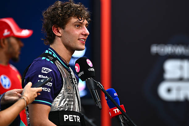 F1安东内利在美国站加冕世界冠军的两种可能性：1.如果按照常规的中东双赛收官美国