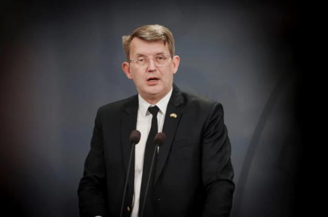 Denmark boosts Greenland defence after T