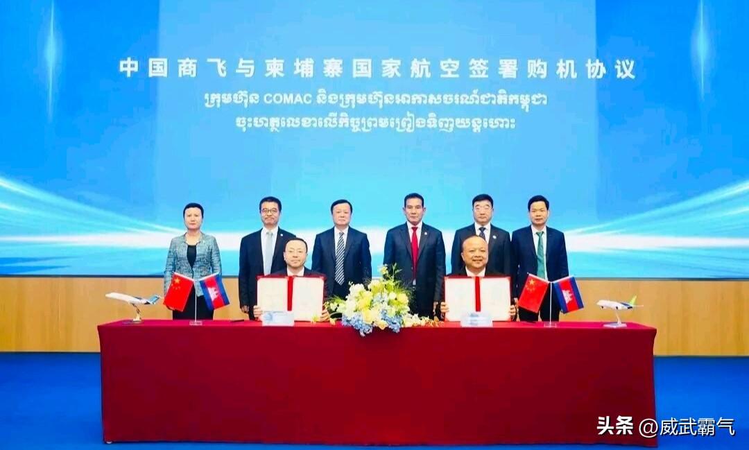 太好了！柬埔寨首相洪玛奈这次访华，等于是给我们中国送了一份大礼！
7月17号，也
