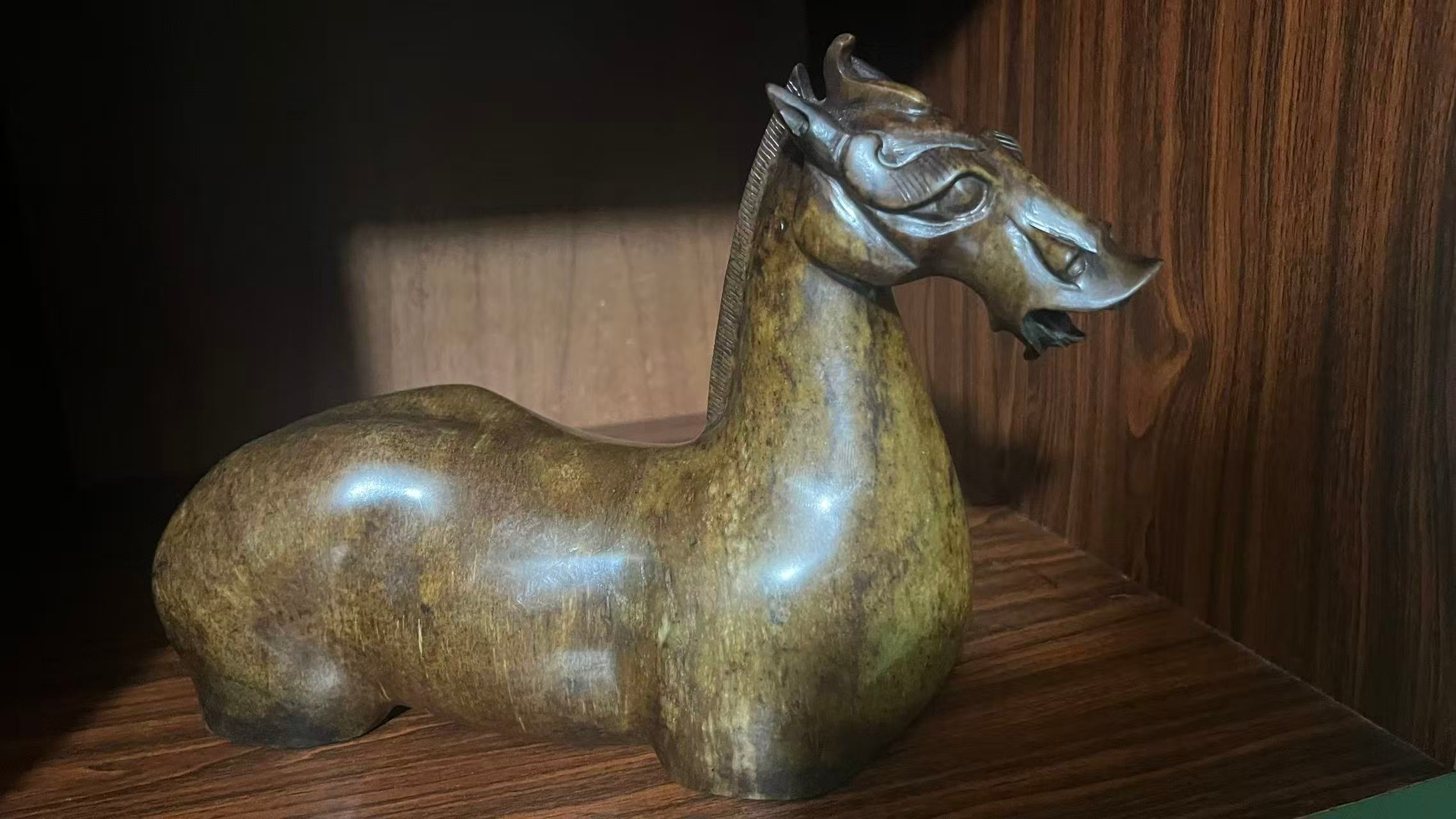 随想杂感 要想混的好，最好入圈早，玩收藏久了，必定有几个人的小圈子，什么人，干什