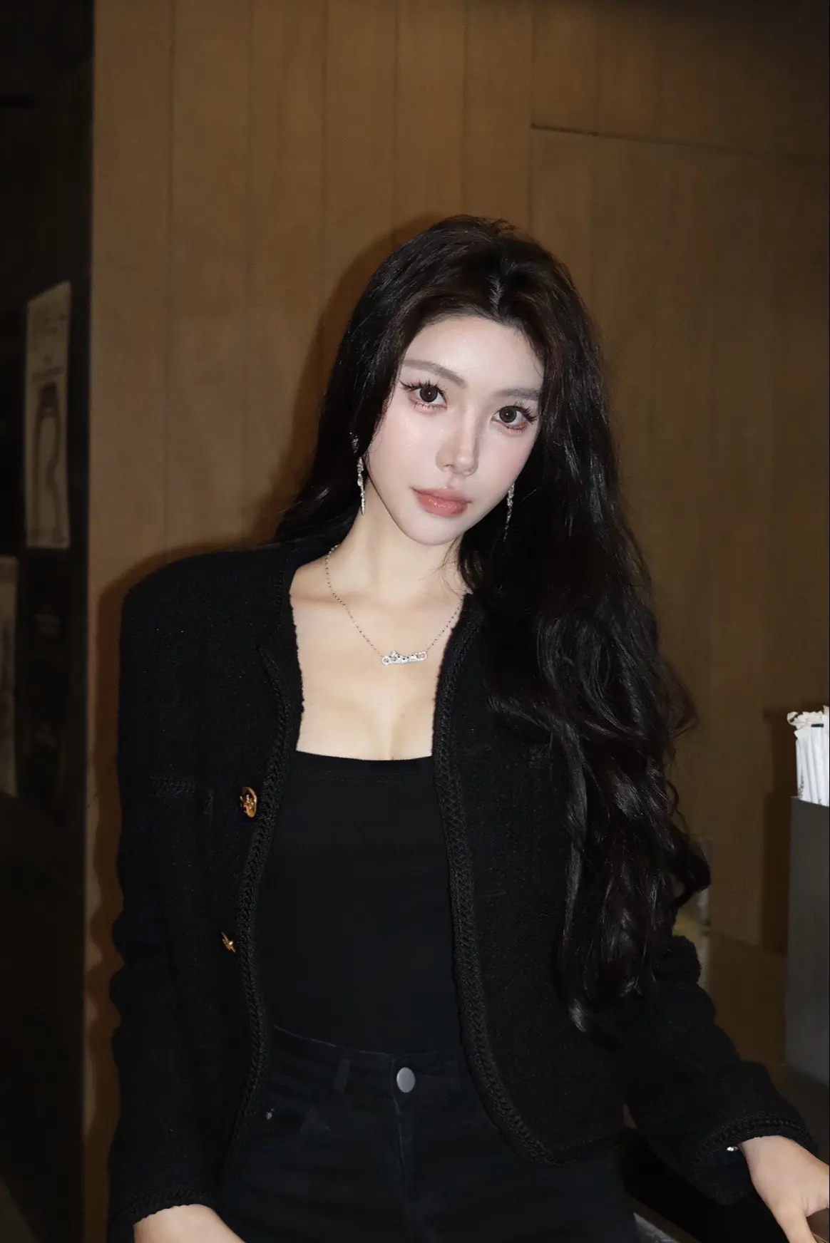 何须让你为我着迷。