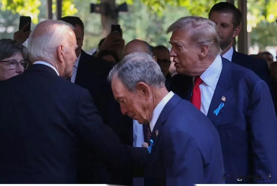 影帝级表演！川普刚骂完拜登，说他“要睡到中午才能起来”，转头又跟拜登握手言欢，这