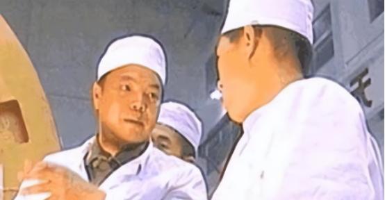 1999年，当东风31洲际导弹缓缓经过天安门时，台湾省官员不屑地说道：“东风31