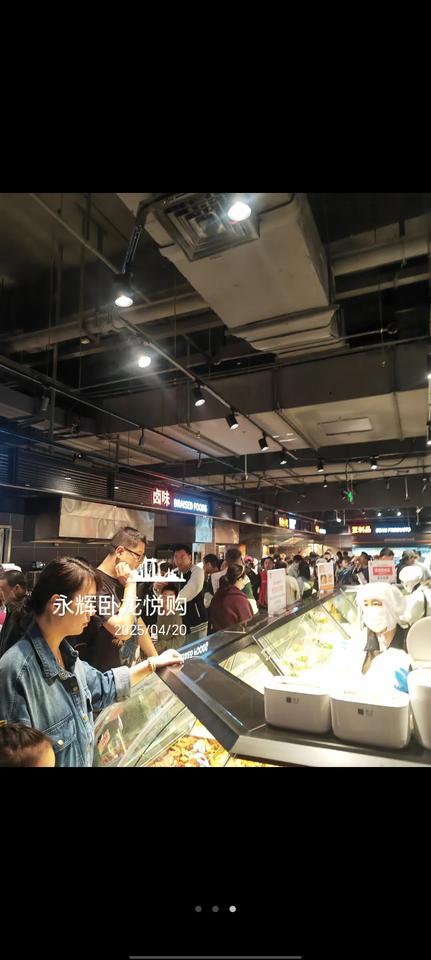 在咱们这想吃点安全食品是需要代价的，代价就是老百姓兜里的钱。
      以前我