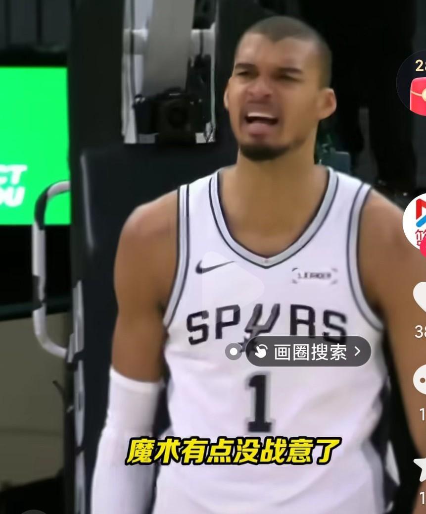 文班亚马的身体素质真的是太恐怖了啊，简直就是天赋怪啊，这样的身体素质只要不受伤，