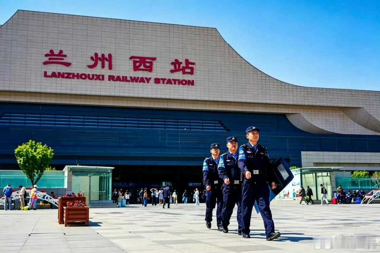 兰州公安五一平安答卷 兰州公安守护金城平安 “五一”假期圆满收官，平安成果来之不