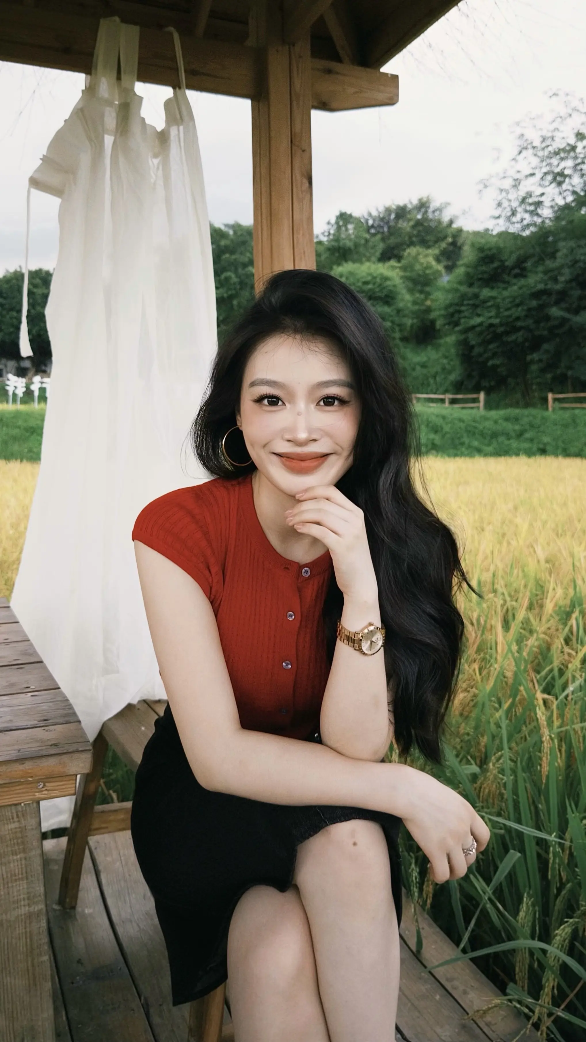 我本就明媚张扬在鲜花和爱里长大。