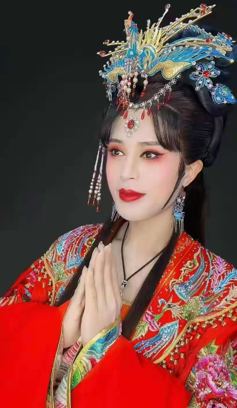 罗大美案这个事件告诉我们两个道理：一是财不露白，二是防人之心不可无。

作为拥有