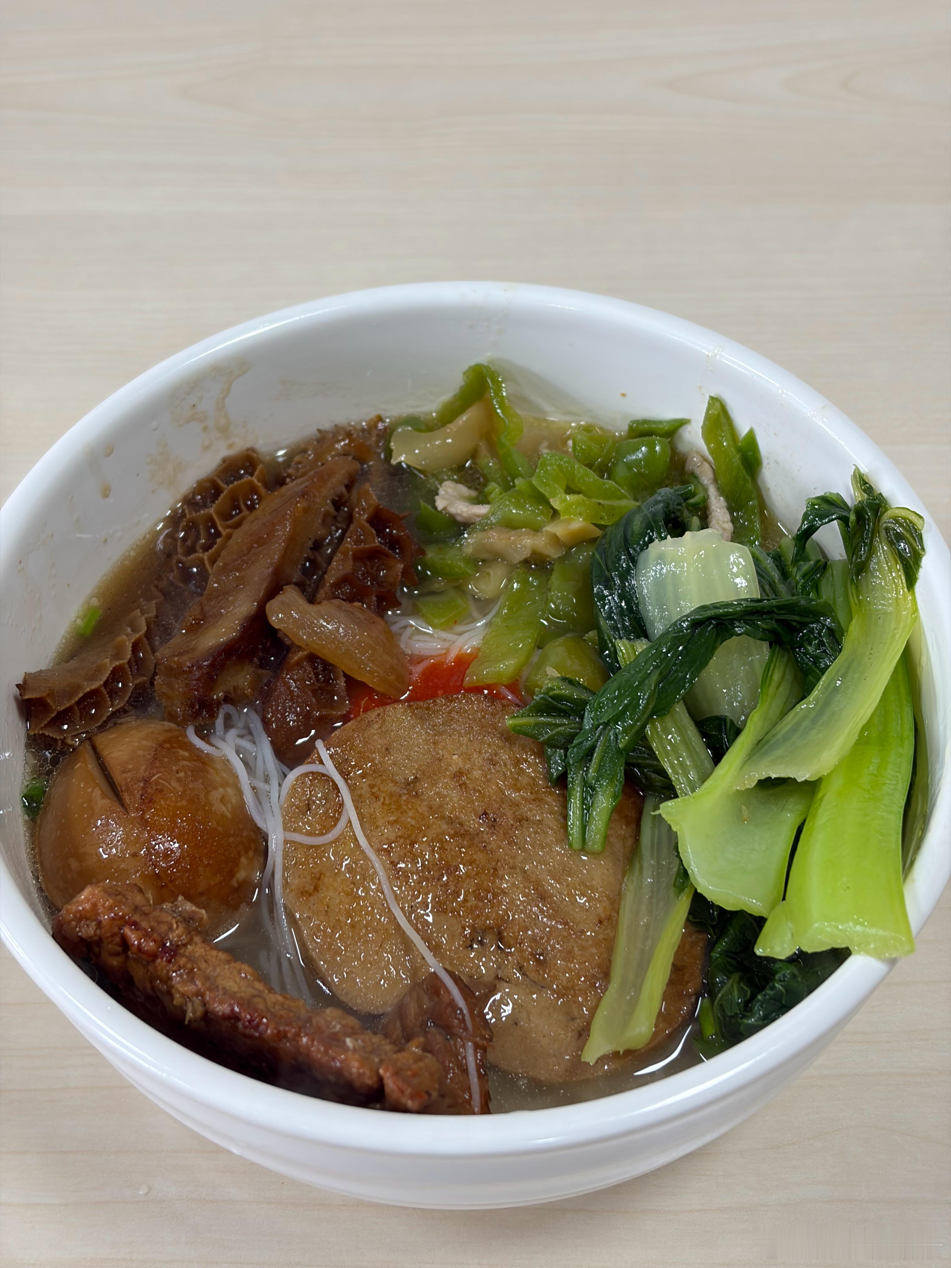 简简单单一碗面🍜 ​​​