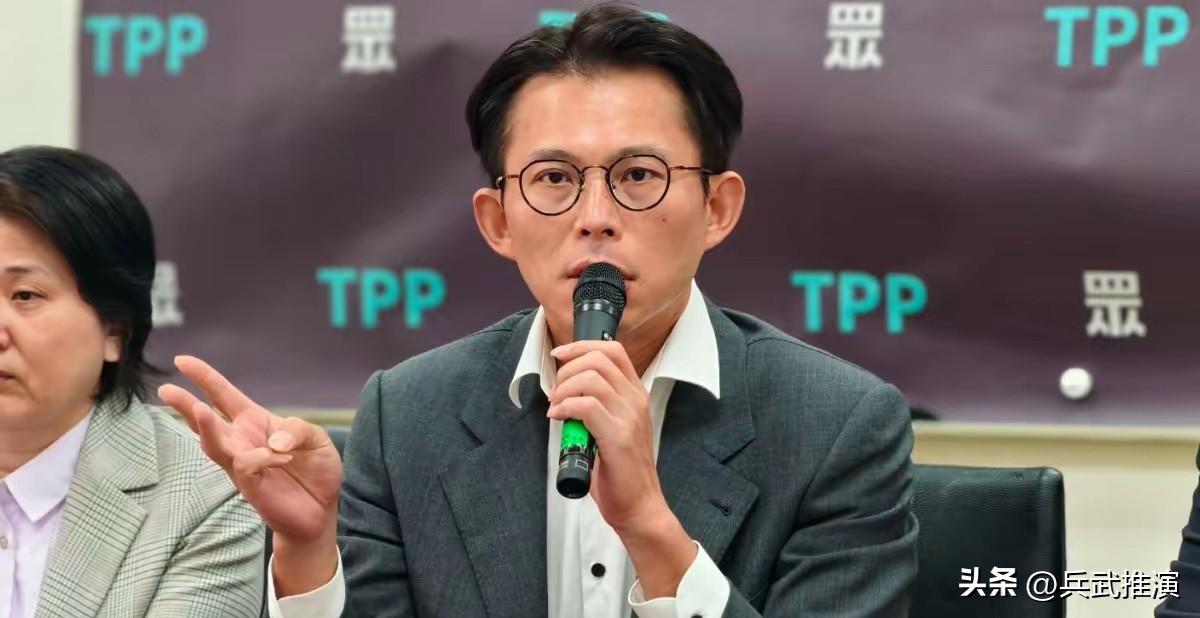 大陆查处刘世芳外甥　黄国昌回应了

黄国昌这次说话，明显在和稀泥。

他说两岸往