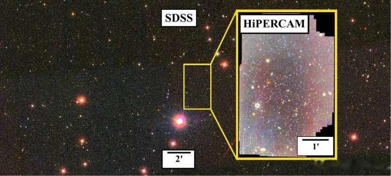 幽灵星系！在螺旋星系M94附近，大约1500万光年远的地方，漂浮着一团质量约为1