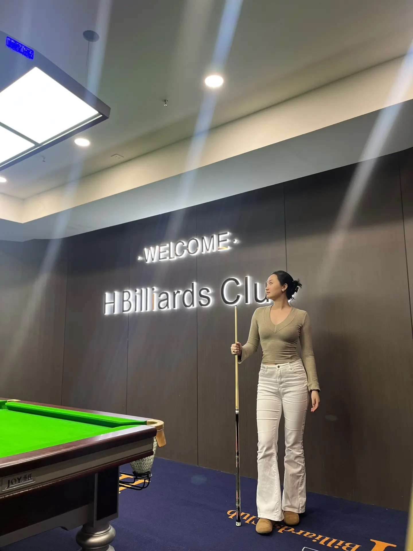 是朋友情绪价值给的太足了吗，我觉得自己老厉害了