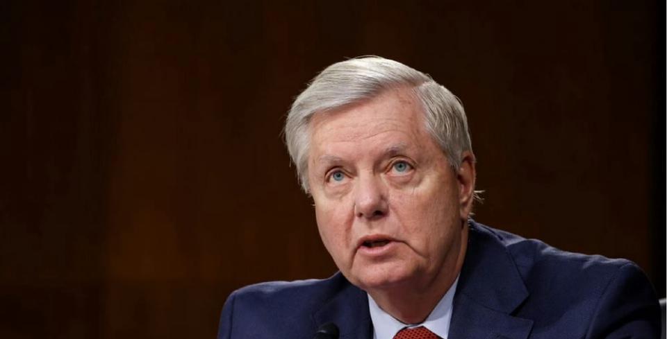 美国鹰派参议员林赛·格雷厄姆死了。美国方面的公开解释是林赛·格雷厄姆因突发急病，