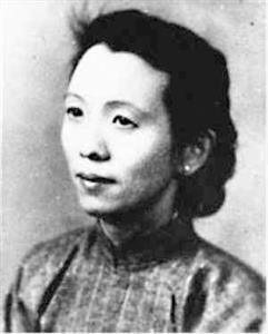 1949年，南京解放后，一个打扮华丽的人走到35军军部门口，称要见军政委。194
