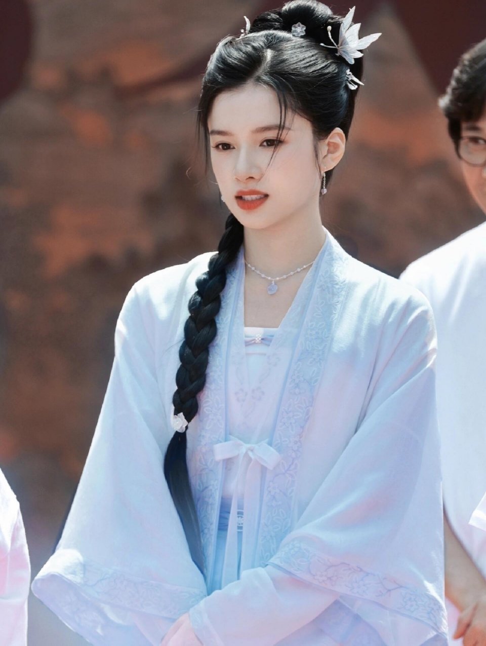 #继与凤行后又一部古偶抬上来了# 挑剧本的眼光这一块完全踩在了大家的审美点上，首