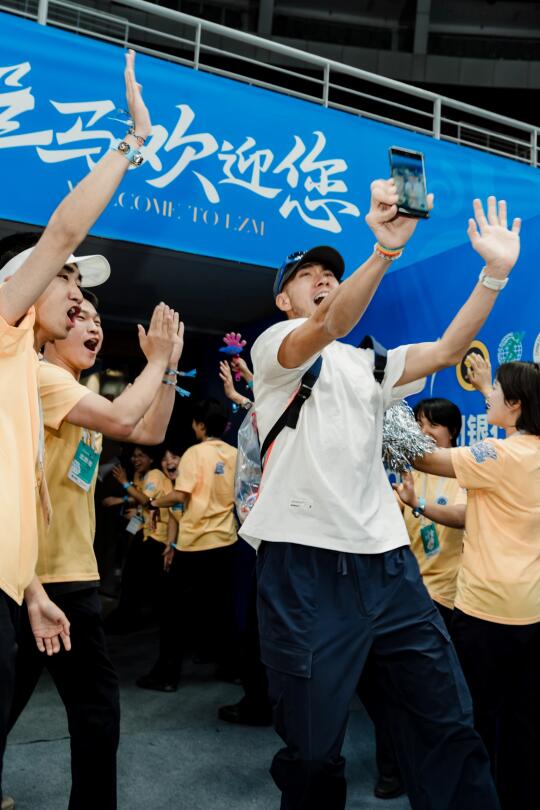第一次参加兰马，不好意思激动了些